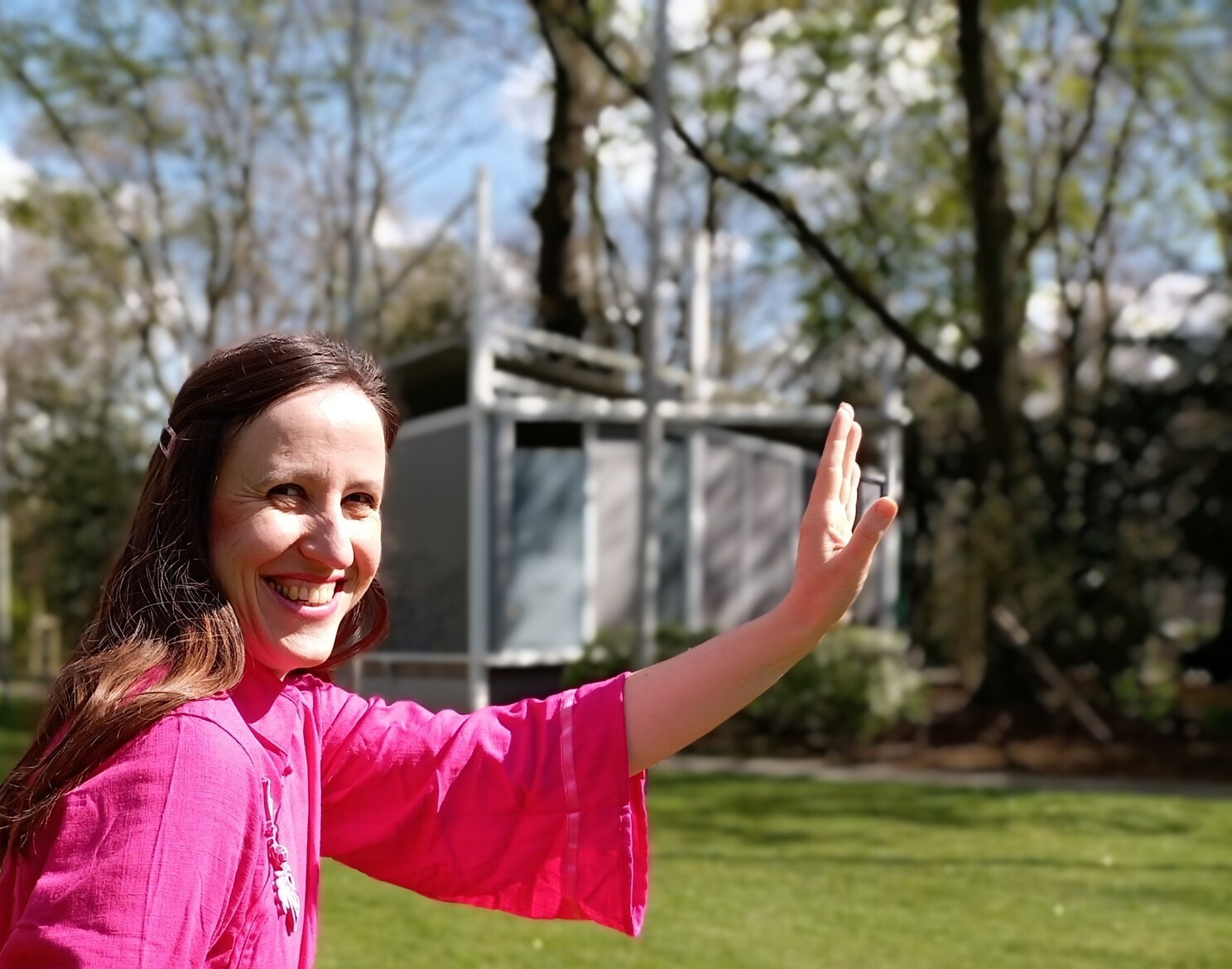 Ich bin Simone, deine Trainerin für Tai Chi im Online-Kurs.