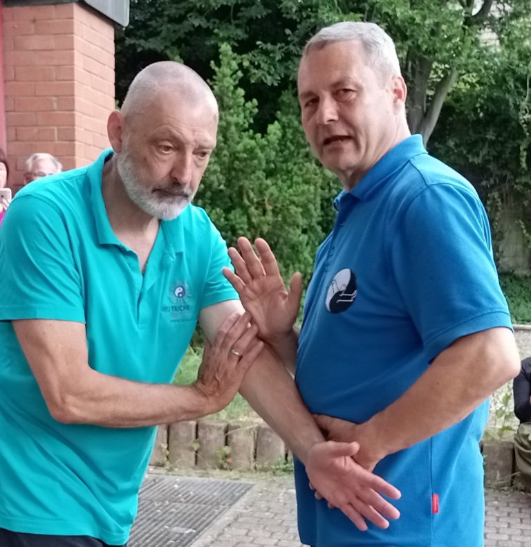 Pushhands im Tai Chi des Wu-Stils nach Ma Jiangbao